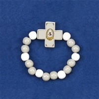 White First Communion Wood Stretch Bracelet - Light of the World